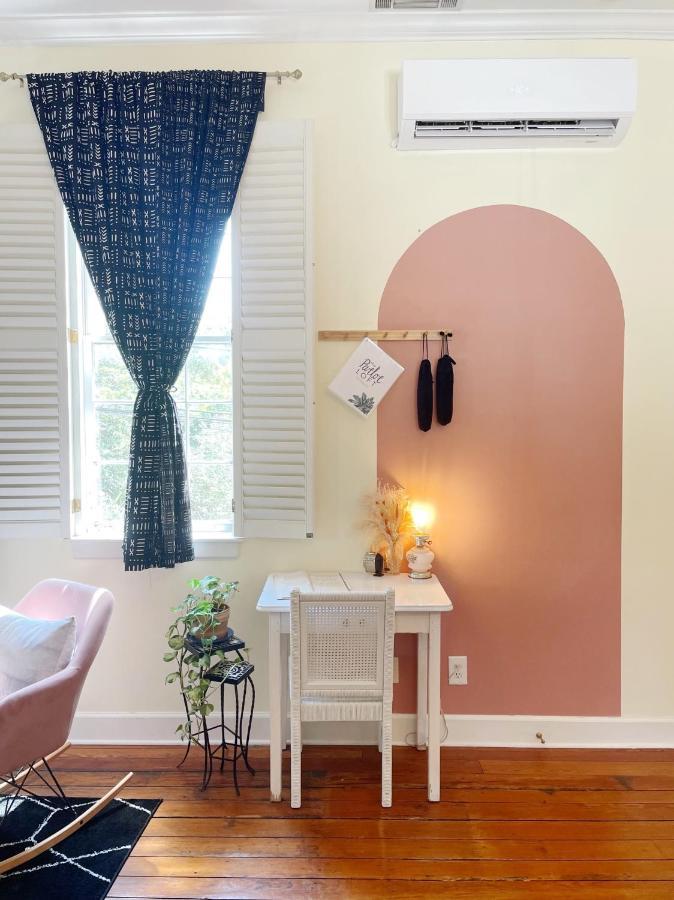 Charming 1885 Parlor Loft Downtown Savannah Stay Экстерьер фото
